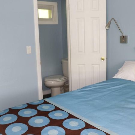 Hitching Post Country Motel Cornwall ภายนอก รูปภาพ