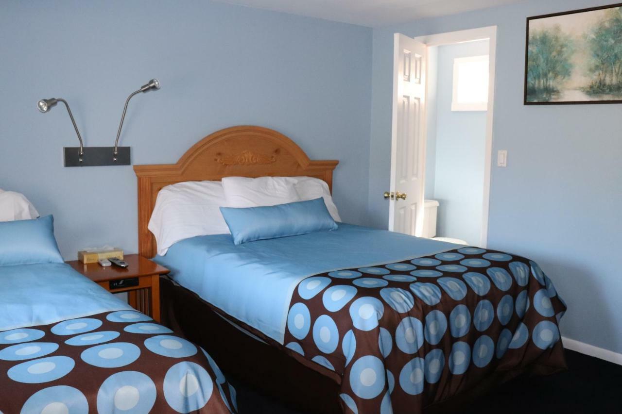 Hitching Post Country Motel Cornwall ภายนอก รูปภาพ