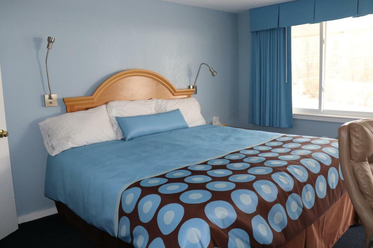 Hitching Post Country Motel Cornwall ภายนอก รูปภาพ