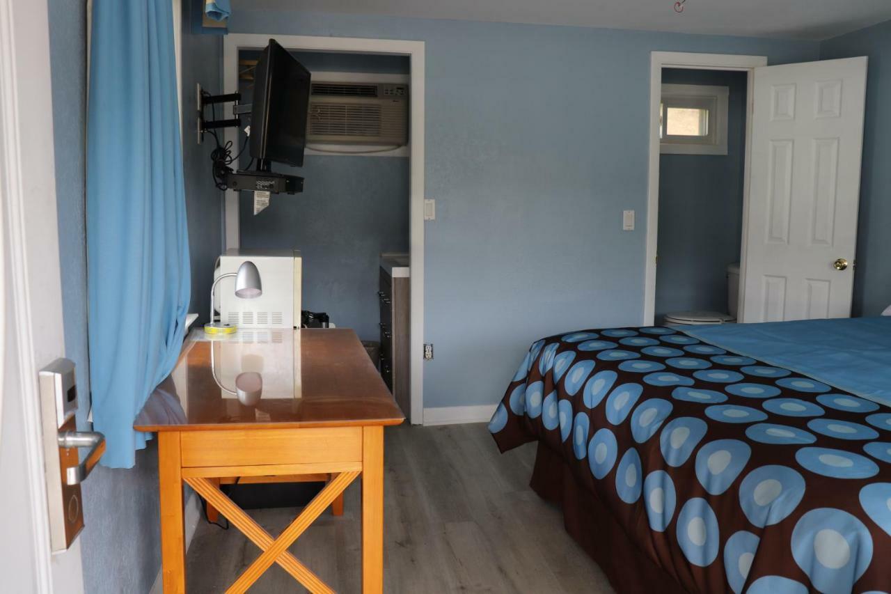 Hitching Post Country Motel Cornwall ภายนอก รูปภาพ