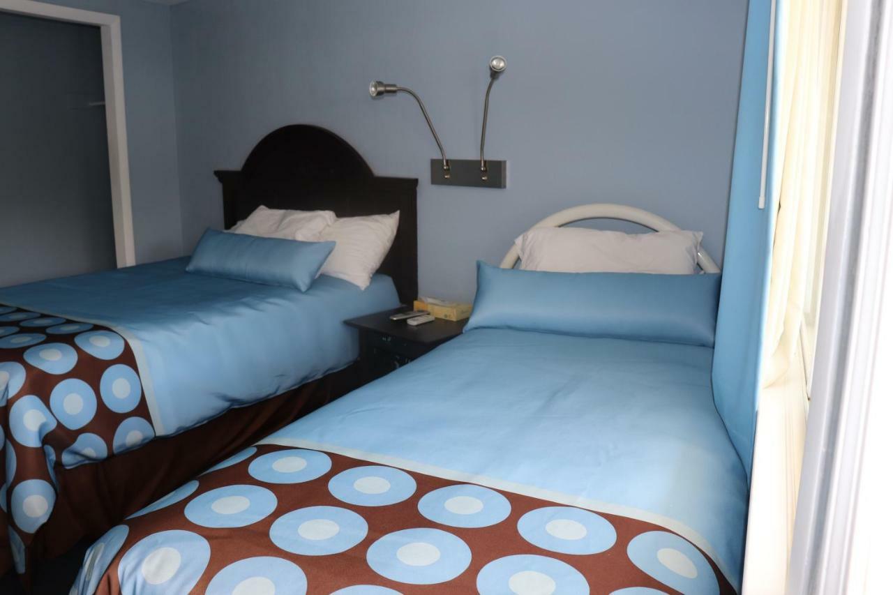 Hitching Post Country Motel Cornwall ภายนอก รูปภาพ