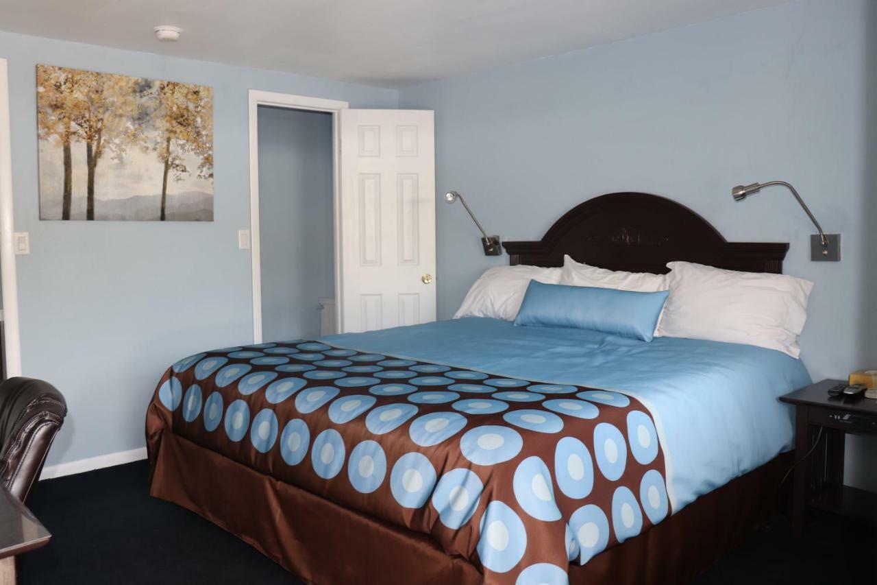 Hitching Post Country Motel Cornwall ภายนอก รูปภาพ