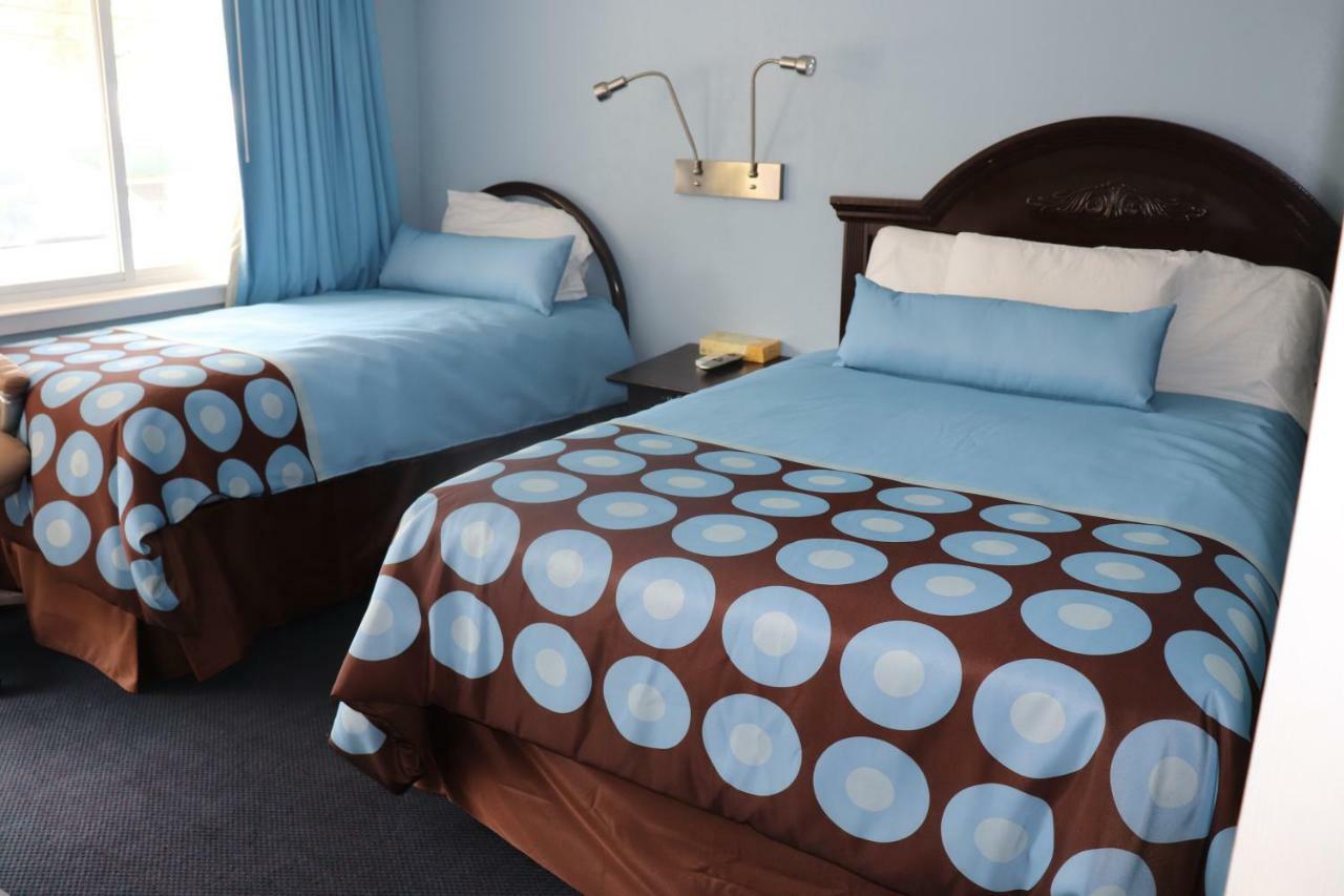 Hitching Post Country Motel Cornwall ภายนอก รูปภาพ